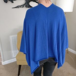 Poncho sweater